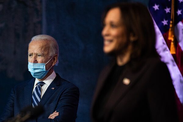 There Was No Knockout, So Democrats and G.O.P. Regroup for Next Round