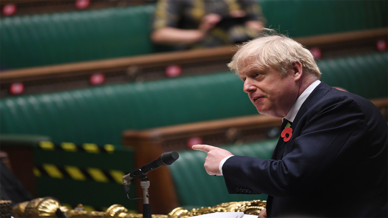 Dominic Cummings ‘applies himself in short bursts’ and PM needed to refresh the team, says minister