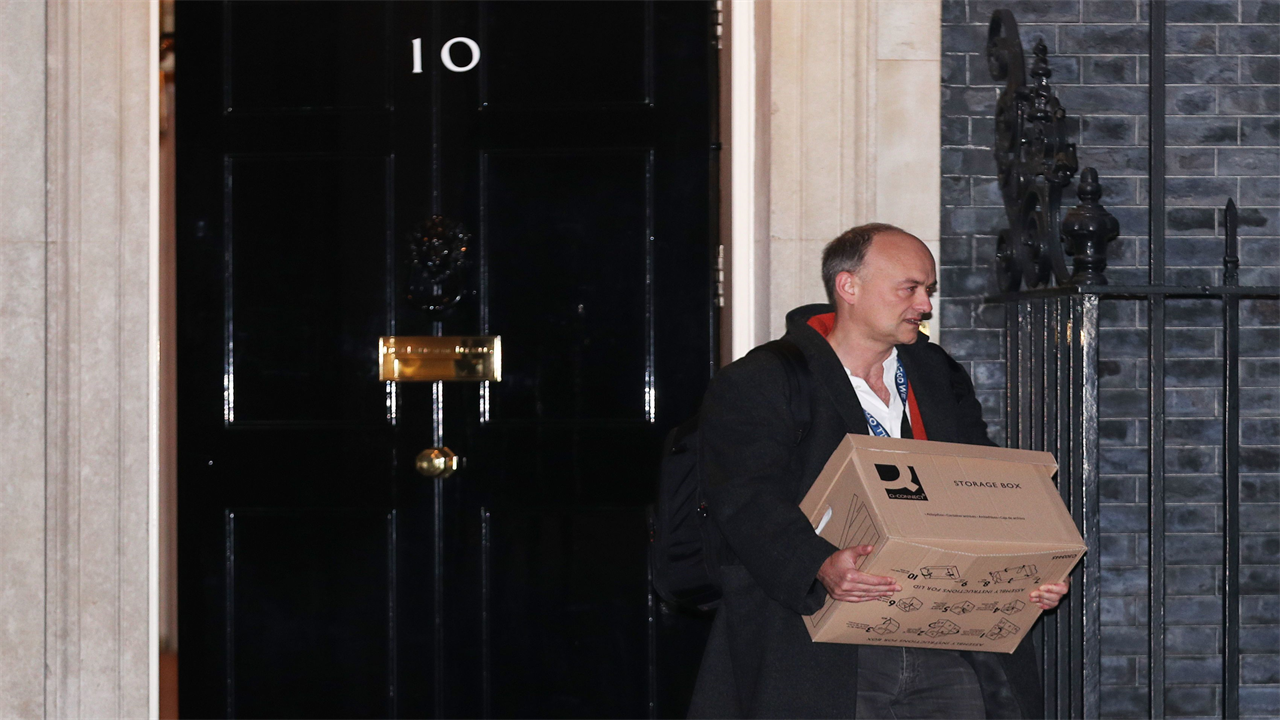 Dominic Cummings ‘applies himself in short bursts’ and PM needed to refresh the team, says minister