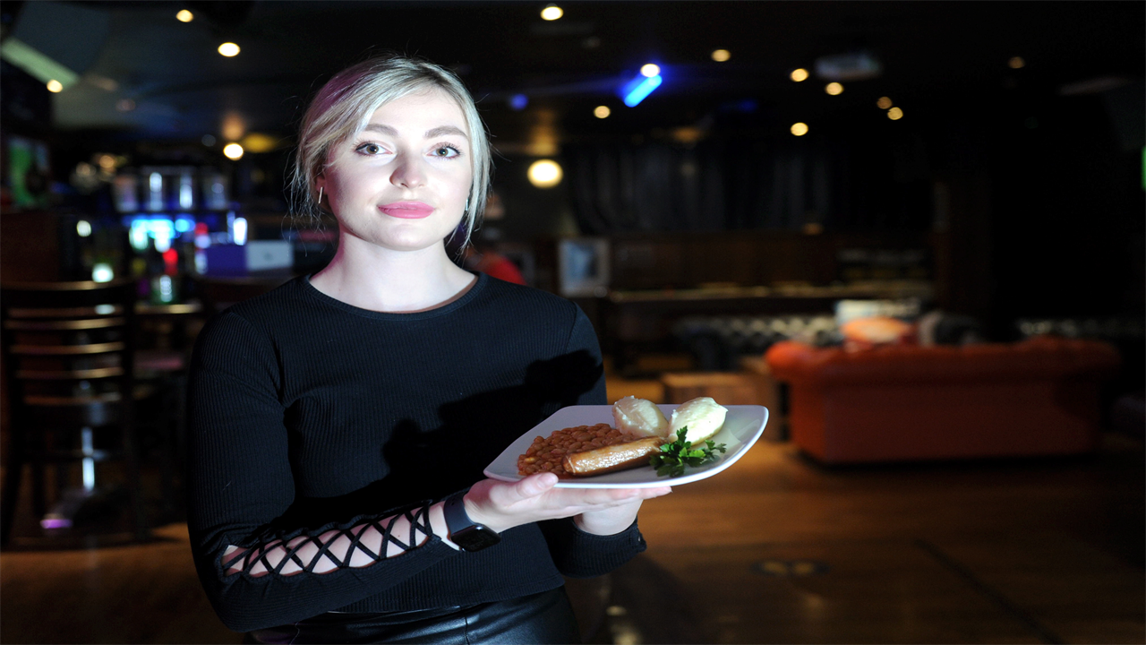 Pub beats lockdown rules by serving free bangers and mash to customers who order a drink