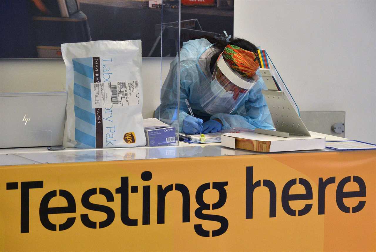 CDC warns against traveling for Thanksgiving as Covid roars back
