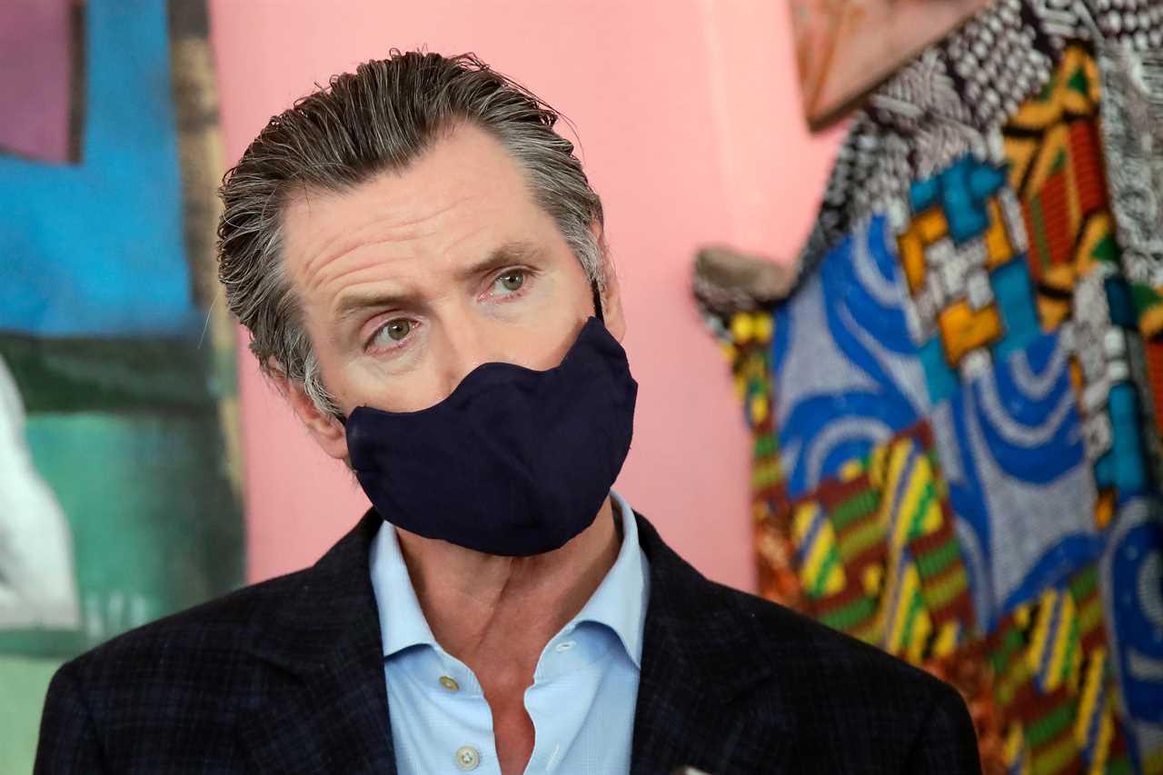 Newsom’s cackling party ‘so loud they annoyed other diners’ – as Americans told to whisper at Thanksgiving to stop Covid