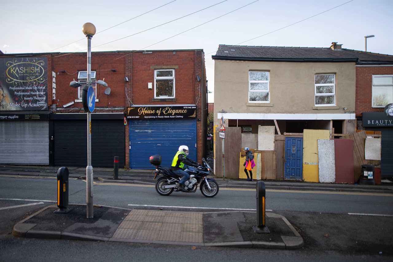 Life in Covid-hit suburb of North West where 1 in 11 have suffered coronavirus