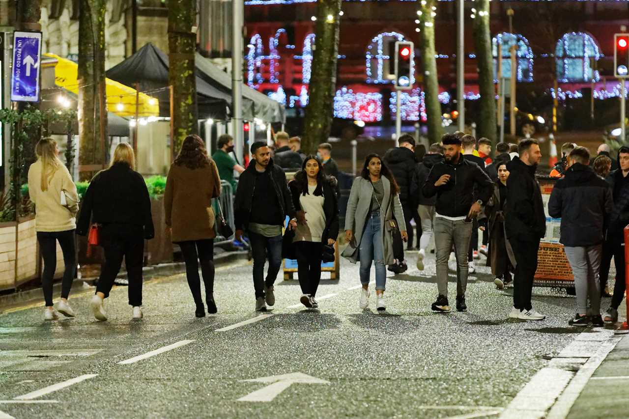 Welsh drinkers hit the town and show English what they’re missing after ‘firebreak’ lockdown