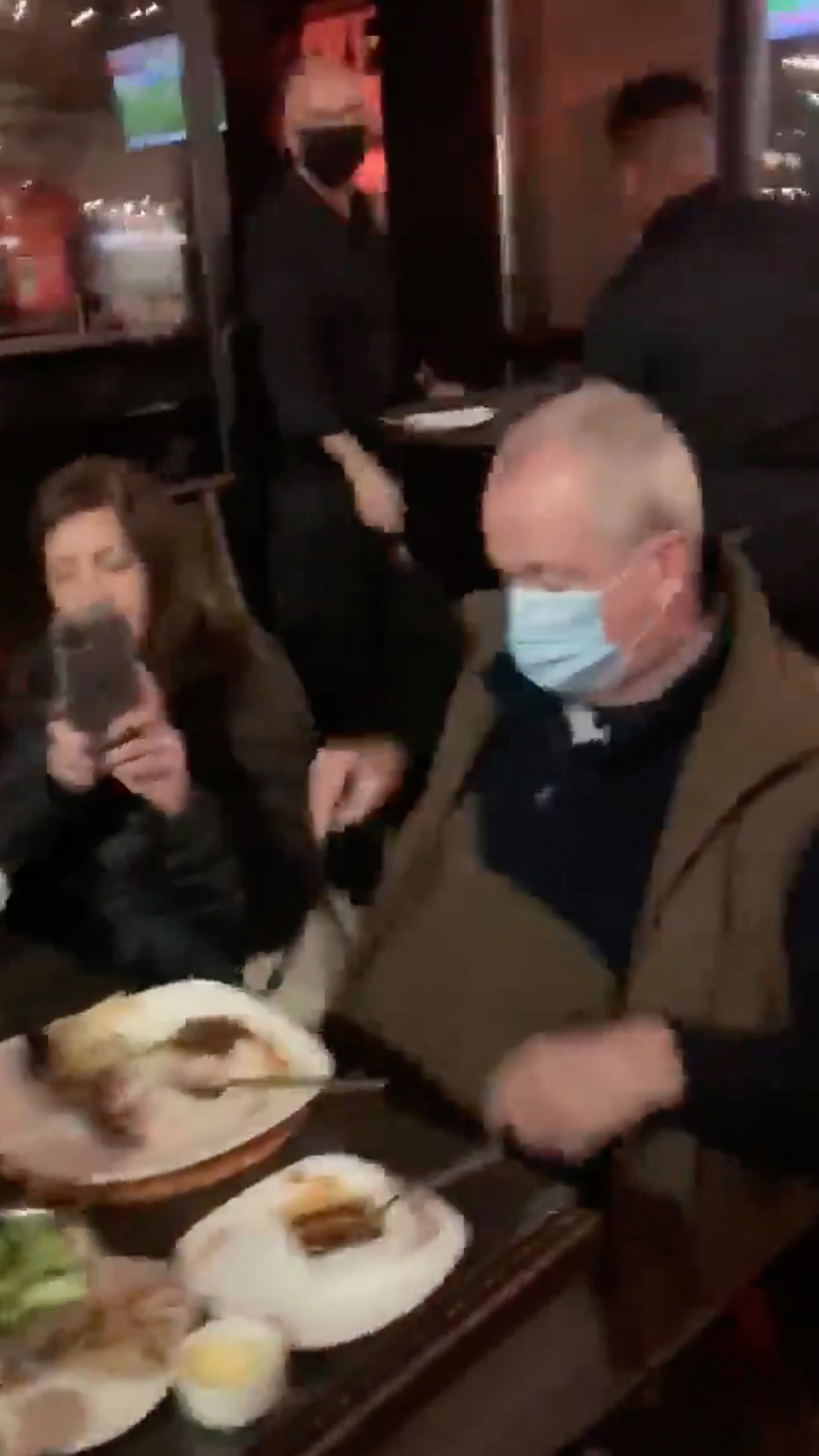 Democrat Gov Murphy called a ‘d**k’ by angry NJ diners as he eats out with his family after plea to curb Thanksgiving