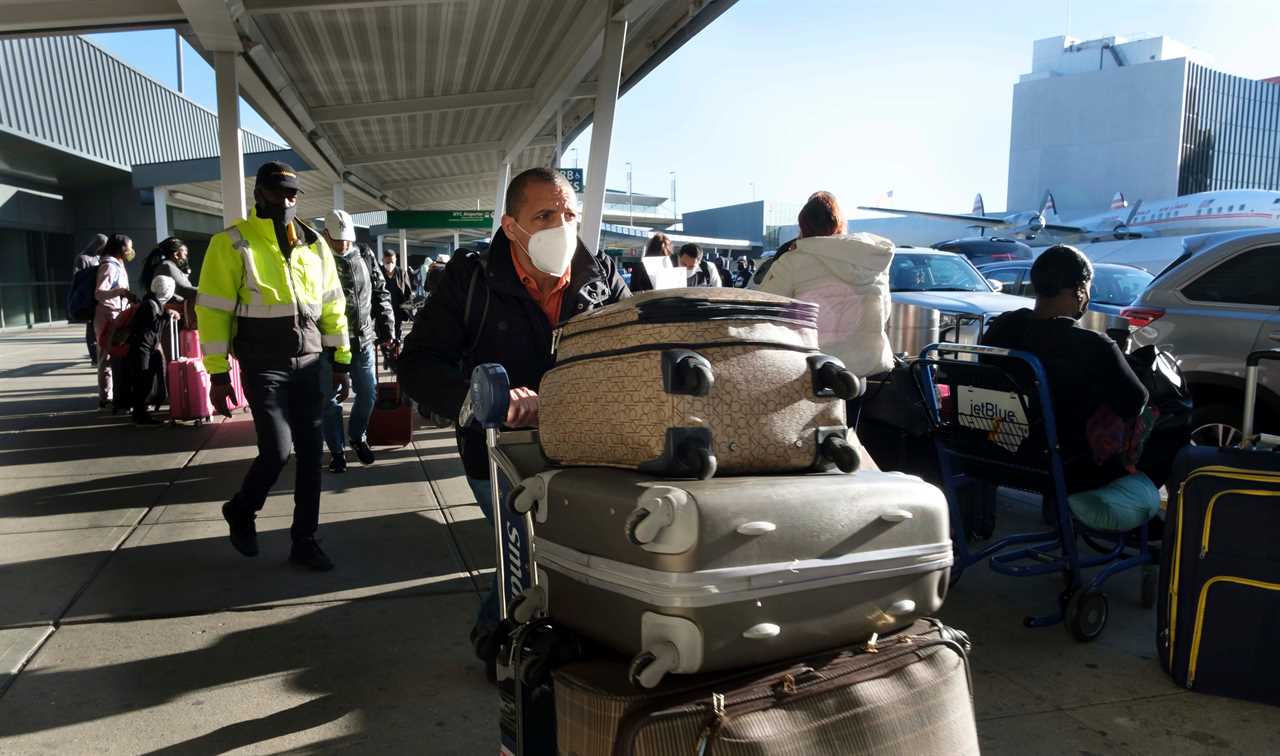 More than THREE MILLION passengers screened in US over weekend amid fears CDC Thanksgiving travel warnings are ignored