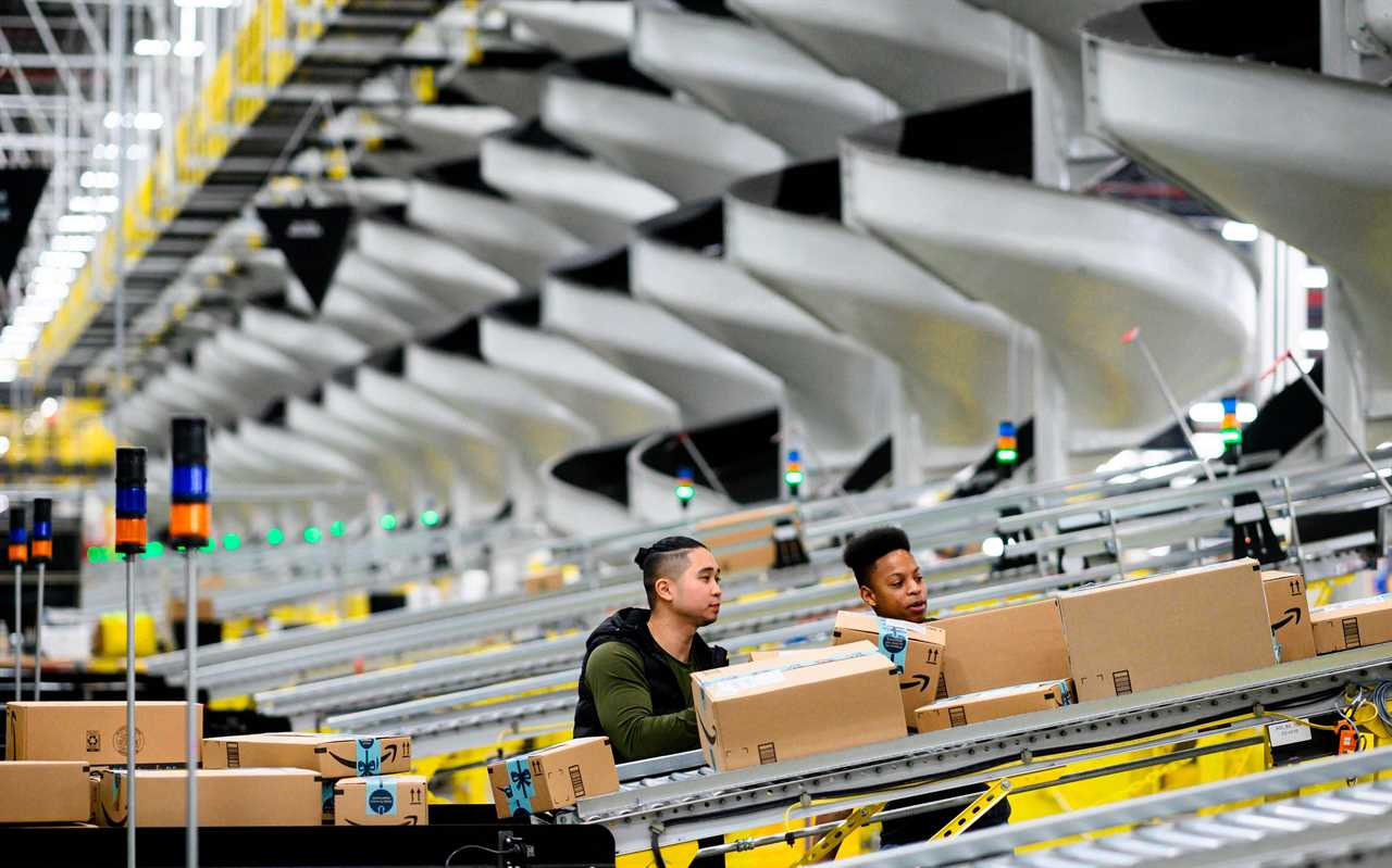 Amazon to spend $500M in one-time bonuses for frontline workers due to pandemic – giving full-time employees $300 each