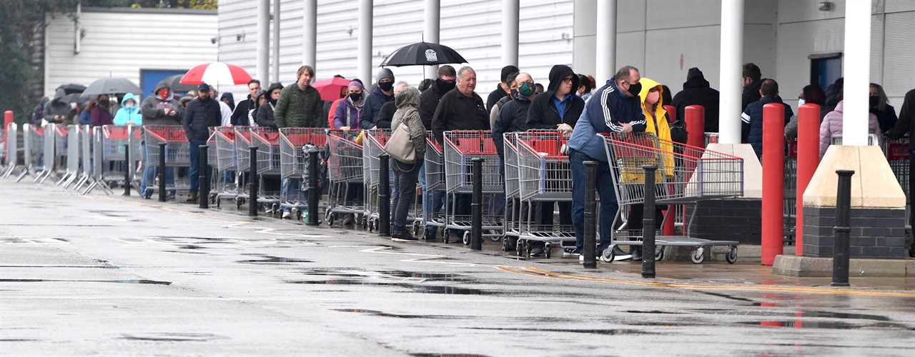 Tier 3 shoppers prepare for Christmas at home by stocking up on tellies, trees and toilet roll ahead of new restrictions