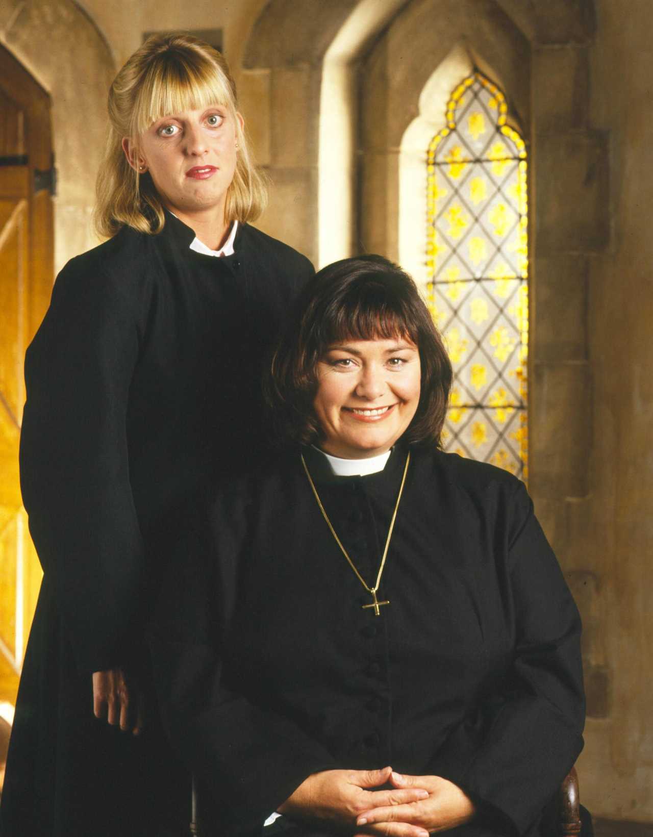 Dawn French reveals touching tribute to those who died of coronavirus in The Vicar of Dibley Christmas special