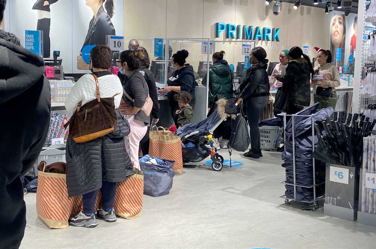 Fears Primark shoppers could spark third Covid wave as bargain hunters flock to 24/7 stores and queue for HOURS