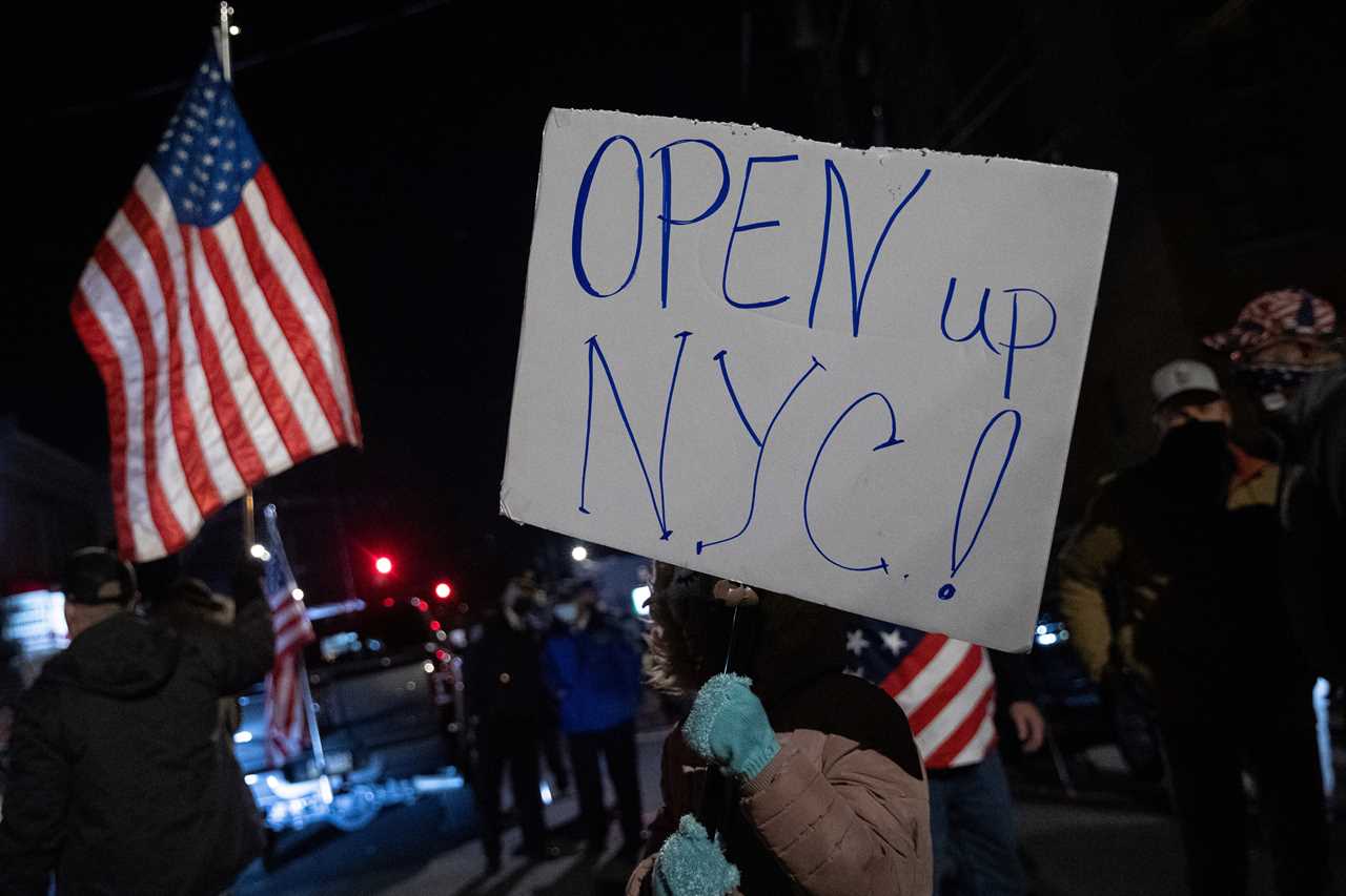 SNL’s Pete Davidson says Covid bar closure protests made ‘everyone look like babies’ after NY owner defied rules