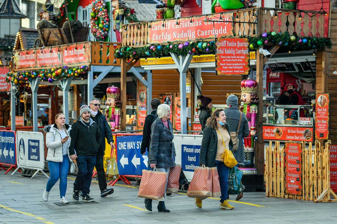 Families urged to CANCEL their Christmas celebrations as Covid cases spike again in Wales