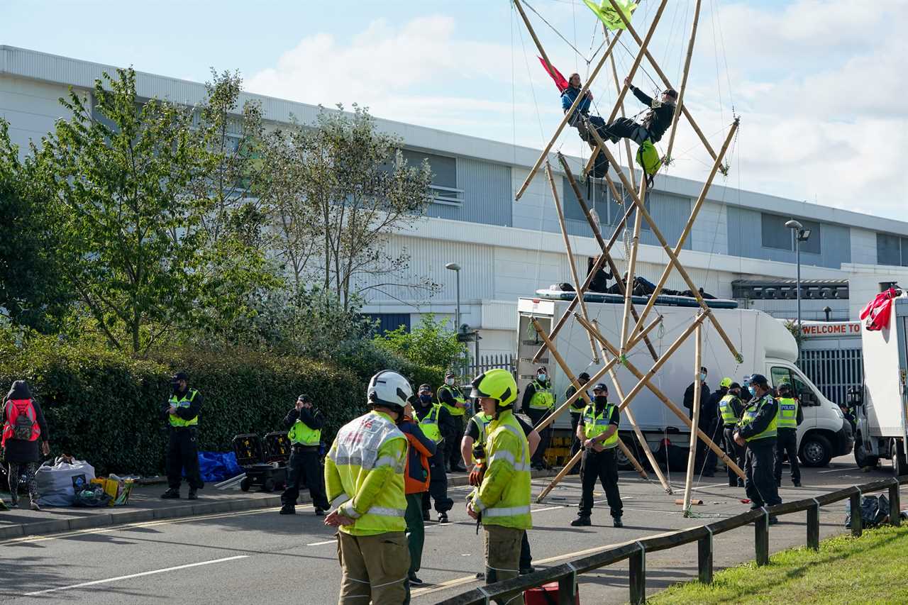 Priti Patel draws up new laws to curb protests which blockade Parliament, courts & newspapers