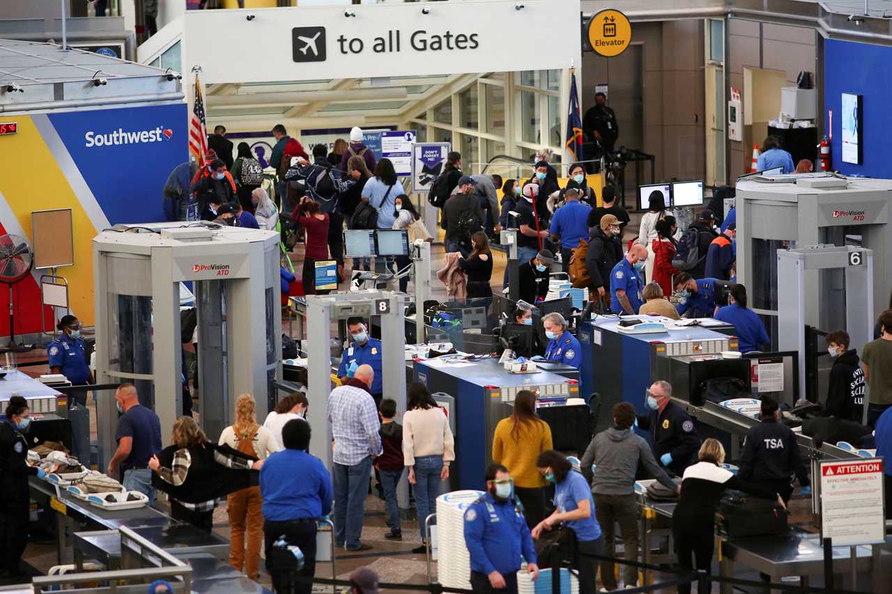 Steve Wozniak says CDC ‘ignored him in January at start of Covid when he said flight from Asia was full of sick people’