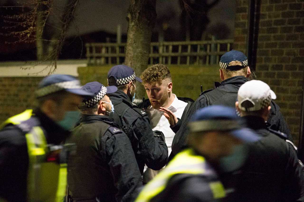 Drinkers at wake in Hackney Wick clash with cops as 7 arrested for breaking Covid rules