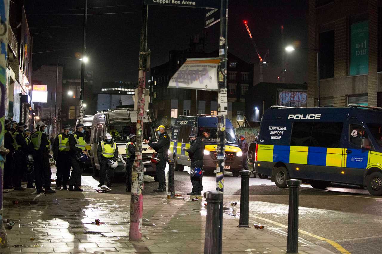 Drinkers at wake in Hackney Wick clash with cops as 7 arrested for breaking Covid rules