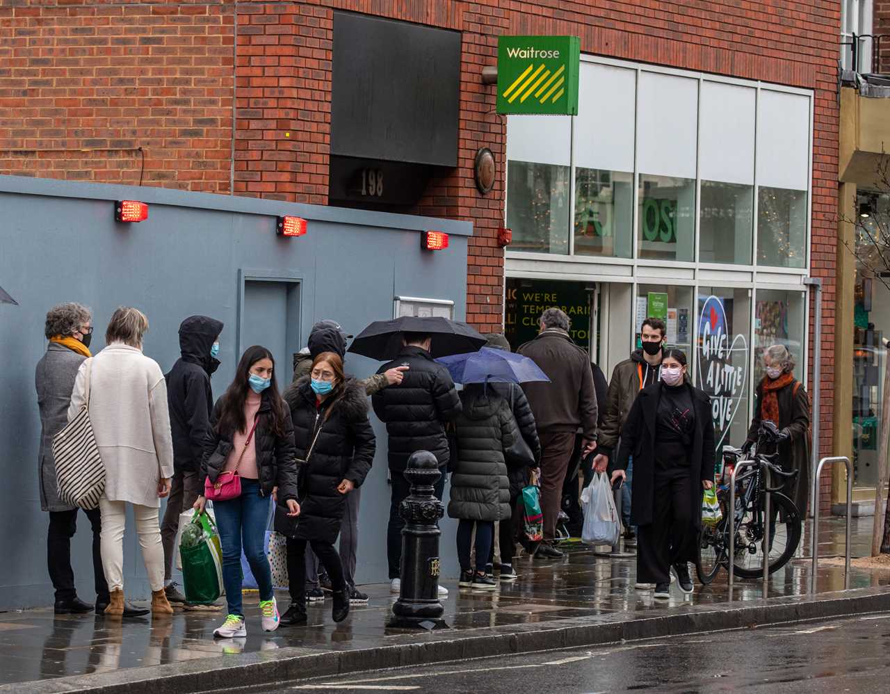 Panic-buyers queue around the block in rain to stockpile last-minute Christmas food amid ‘rationing’