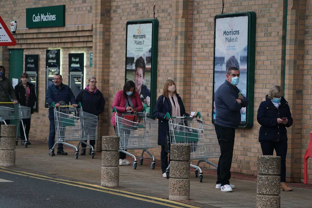 UK on track to hit grim milestone of 50,000 coronavirus cases on Christmas Day as new mutant strain spreads