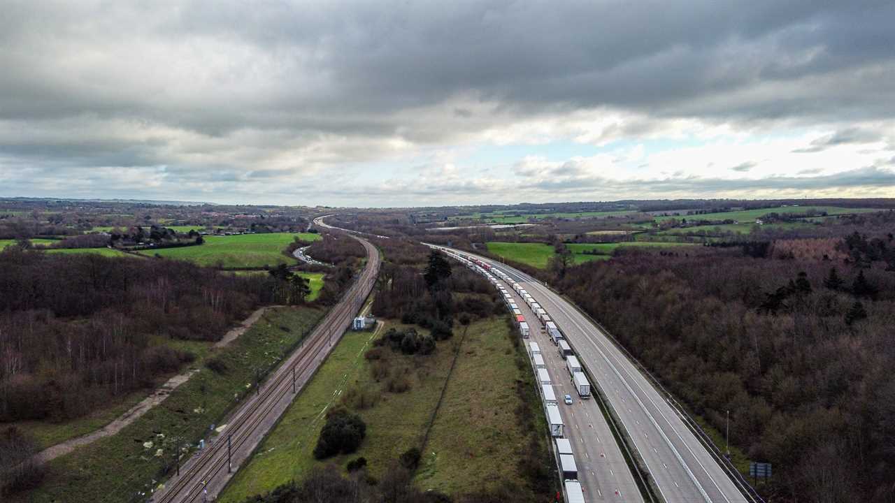 Army called in to help 5,000 lorry drivers stranded in their cabs for Christmas Day after border chaos