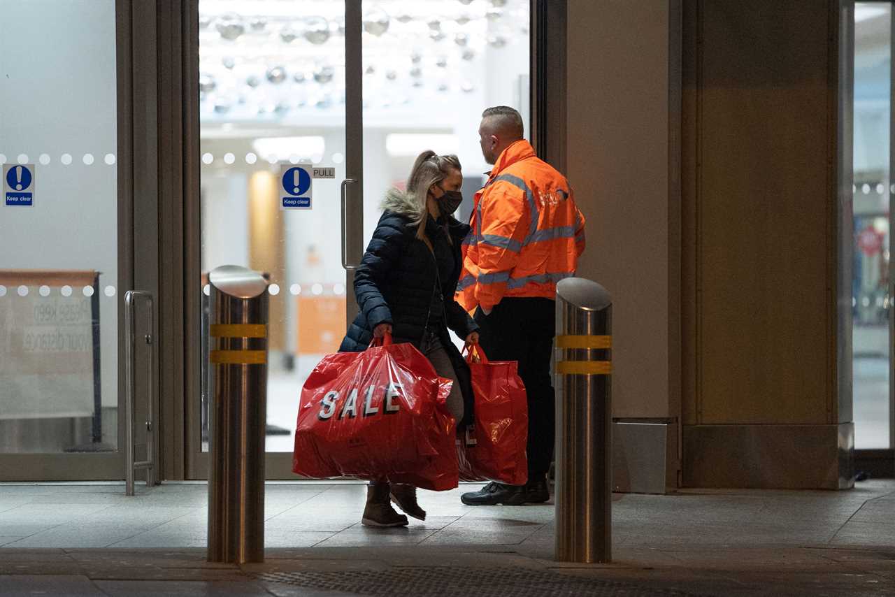 Bargain hunters queue from 4am to get their hands on the best deals in the Boxing Day sales