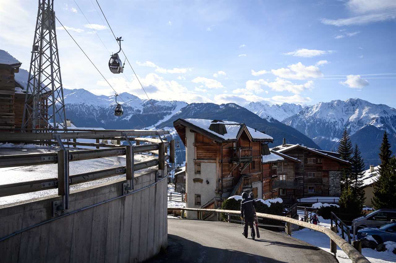 Hundreds of Brit tourists escape Covid quarantine on luxury Swiss Ski resort after ‘cloak and dagger operation’