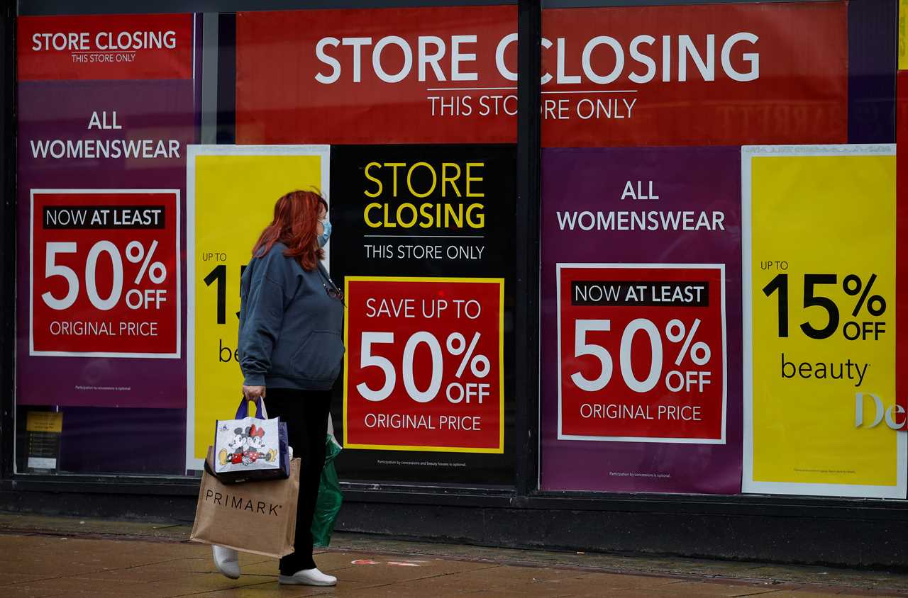 Up to 200,000 High Street jobs at risk this year due to Covid, experts warn