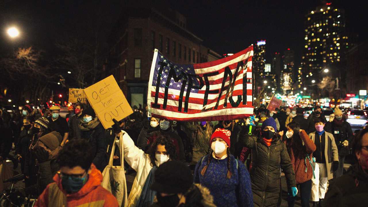 Protesters in New York Urge Ouster of Trump and Pence