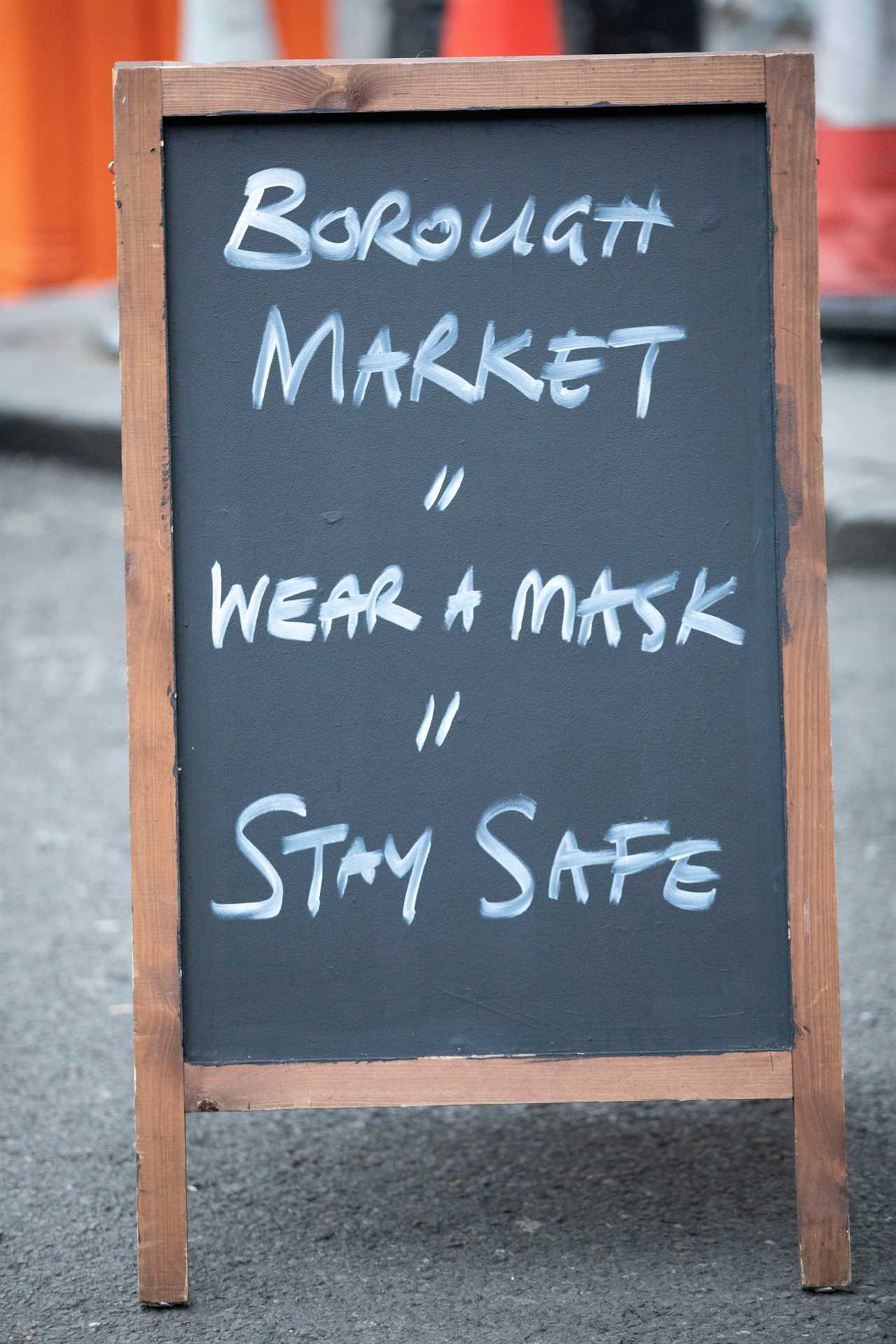 London’s famous Borough Market becomes UK’s first outdoor space to enforce wearing face masks