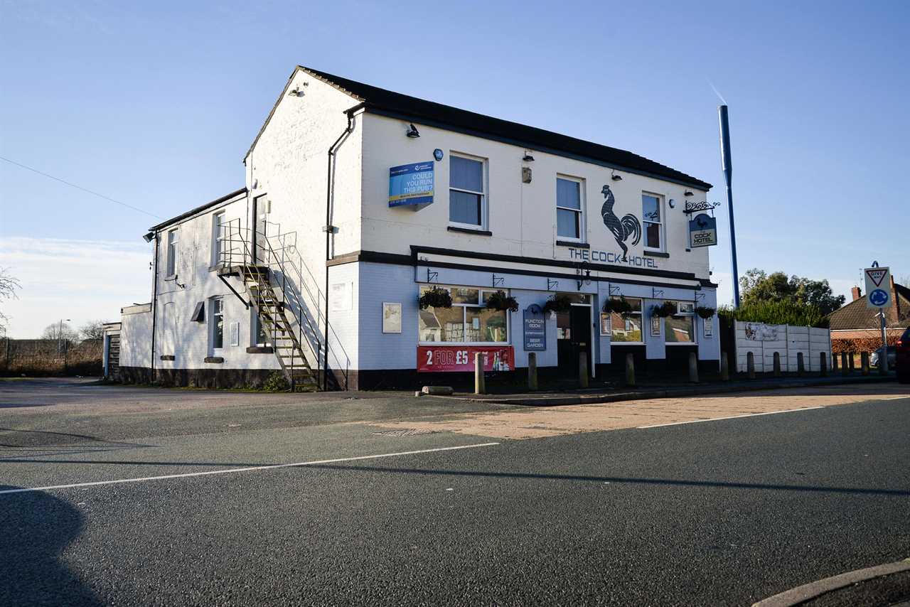 Moment cops catch punters breaking Covid lockdown after they snuck into pub to sink pints and sing karaoke