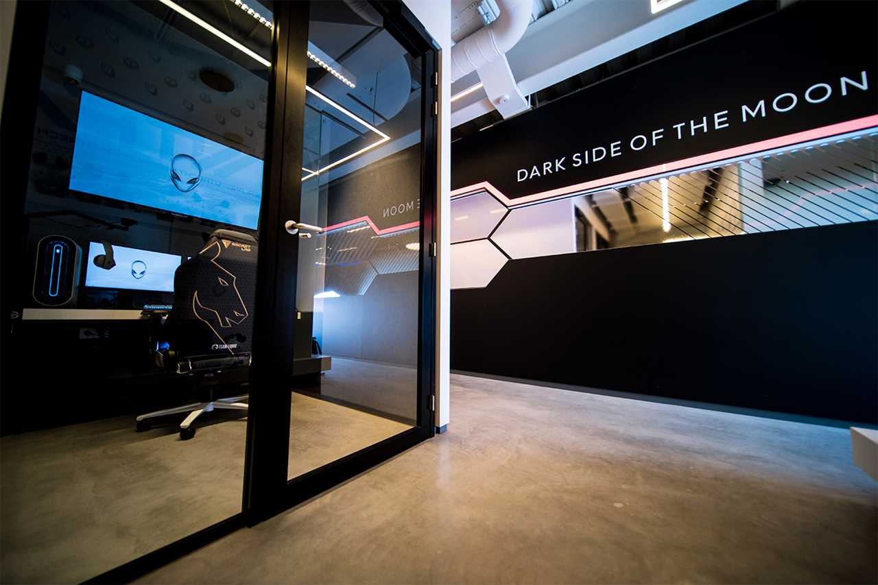 Inside Alienware’s esports HQ where pro gamers live in luxury apartments, train daily and enjoy personal CHEF