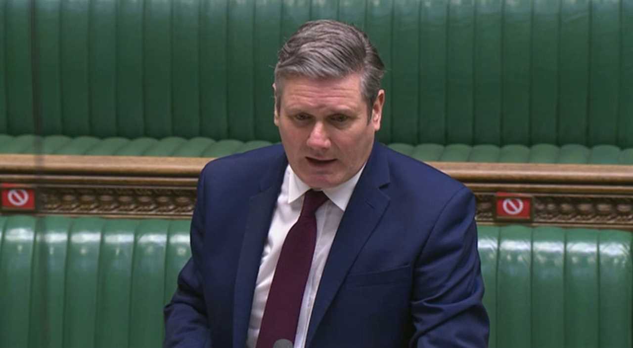 Sir Keir Starmer and Boris Johnson in ‘angry altercation’ after PMQs after fiery clash over EU vaccine row