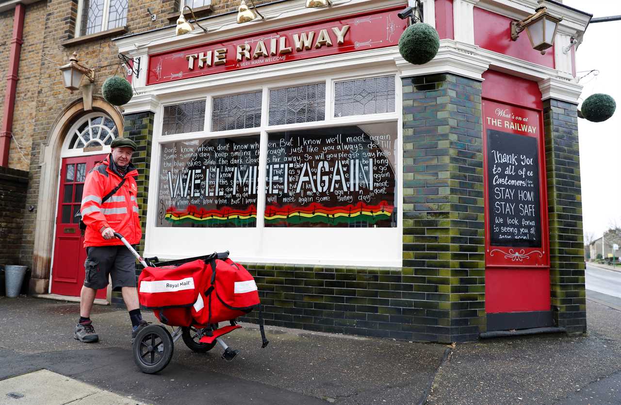 UK lockdown – Boris Johnson to scrap rules making pubs serve a ‘substantial meal’ with drinks when they reopen