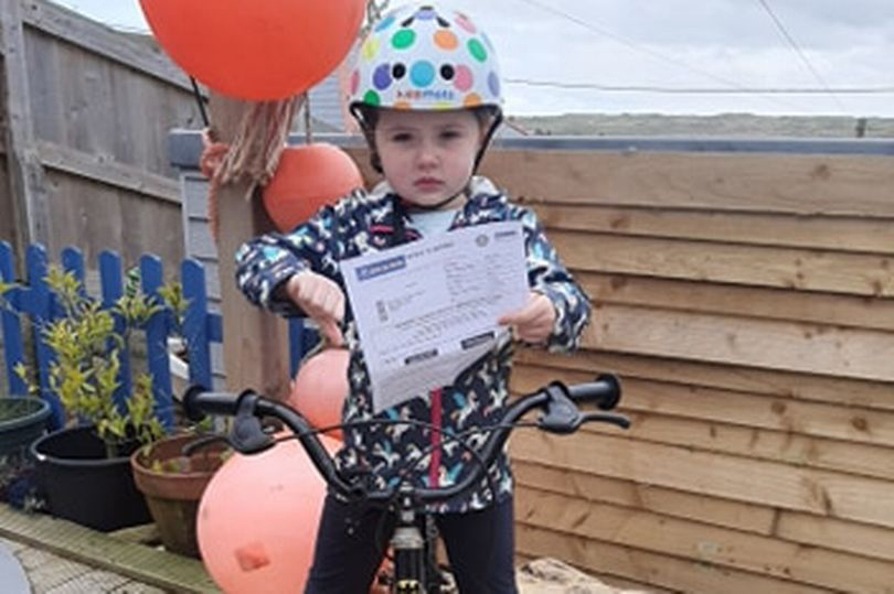 Mum slapped with £75 parking fine after stopping in closed Wetherspoon pub car park to let daughter, 4, ride bike