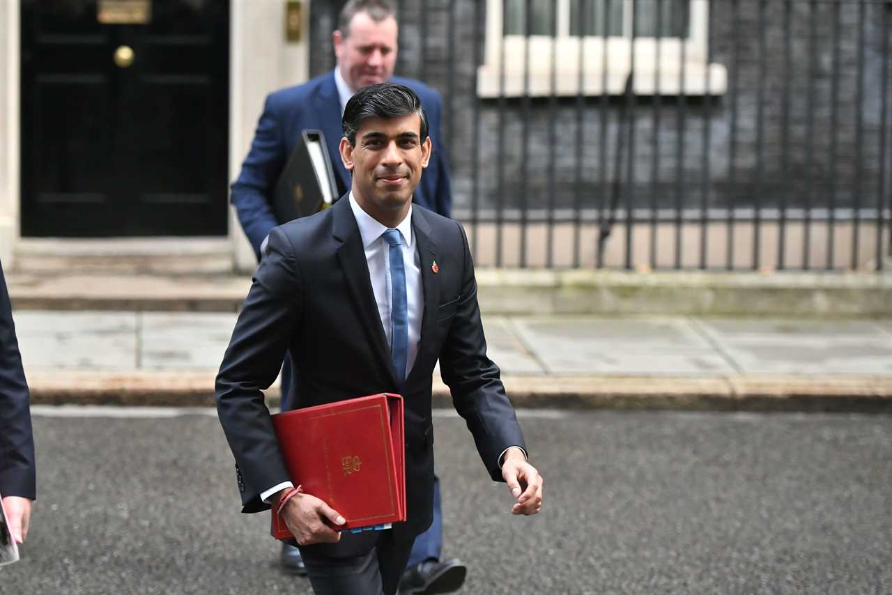 Chancellor Rishi Sunak to give £520million ‘shot in the arm’ boost to Britain’s small businesses
