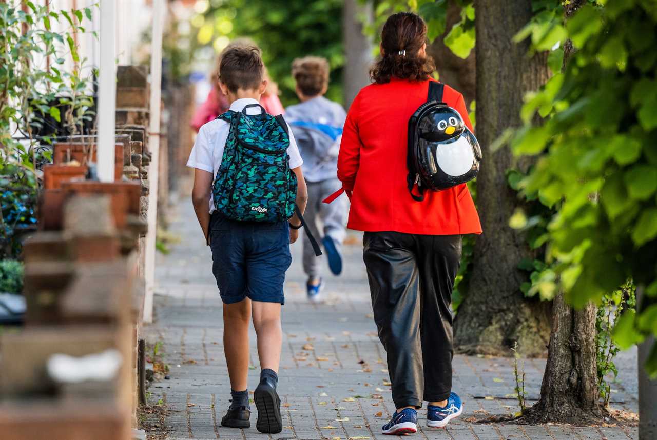 Do children have to wear uniform when schools reopen?