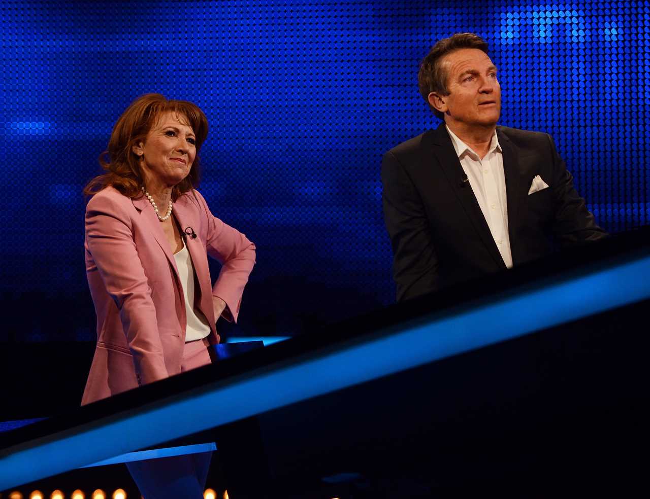 The Chase fans notice something VERY wrong with Bradley Walsh’s social distancing – but soon spot ITV ‘loophole’