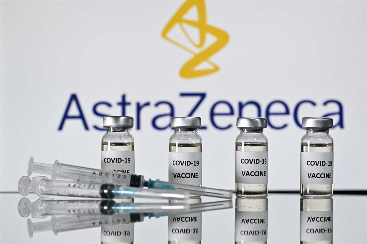 Boris Johnson teams up with Angela Merkel to head off EU Covid vaccine war