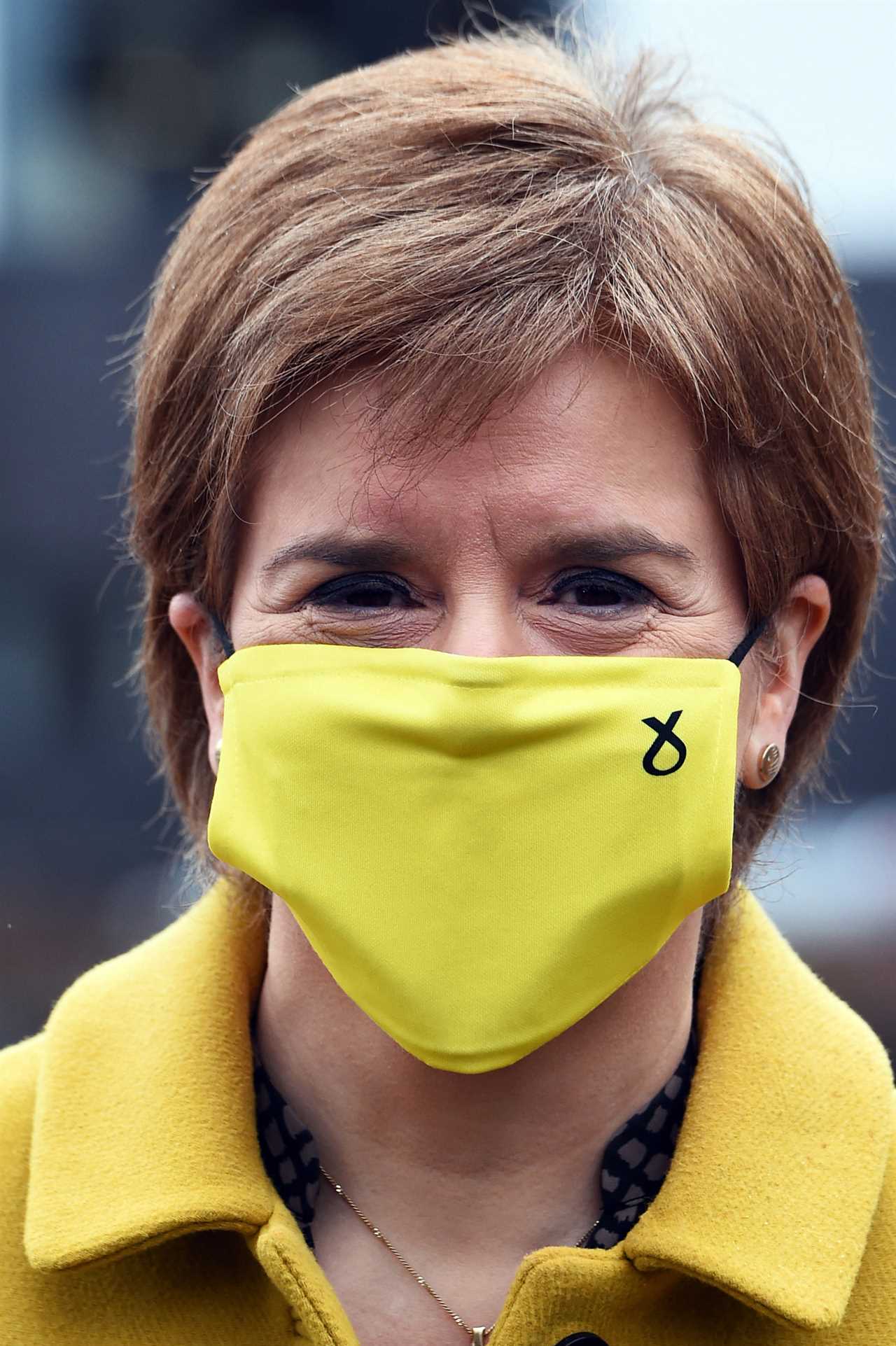 Nicola Sturgeon slammed for ‘gloating’ about giving NHS heroes 4% pay rise ‘paid for by Westminster’