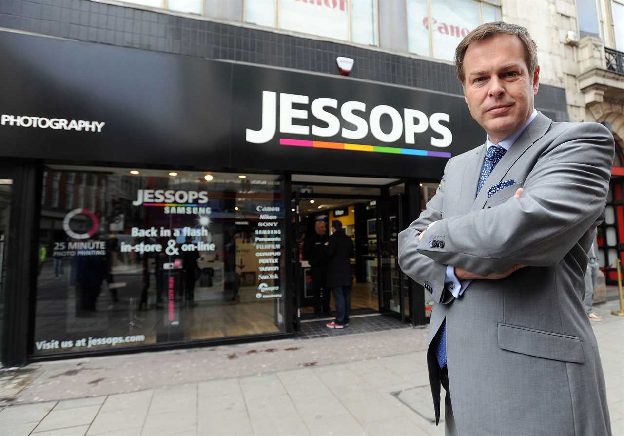 Peter Jones’ camera retailer Jessops to call in administrators due to Covid