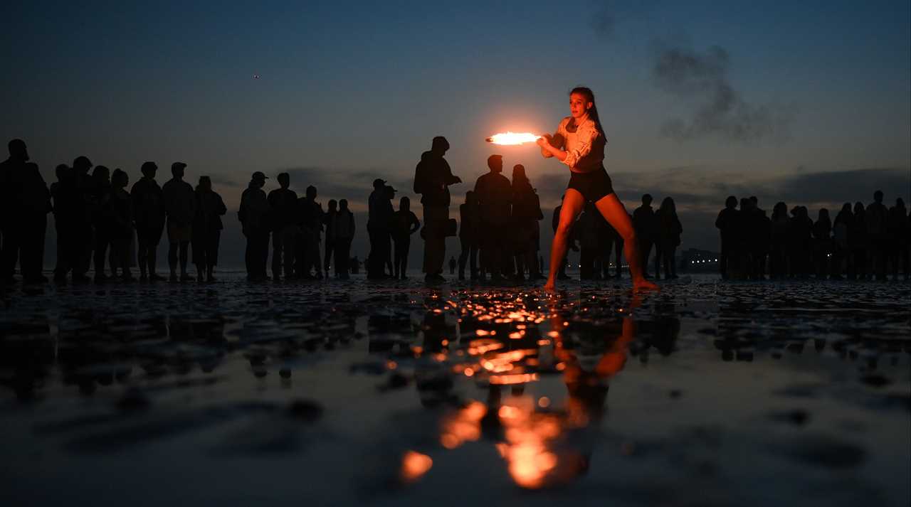 Lockdown extension fears as Brits pack parks and beaches for 24C mini-heatwave and experts warn of infections spike