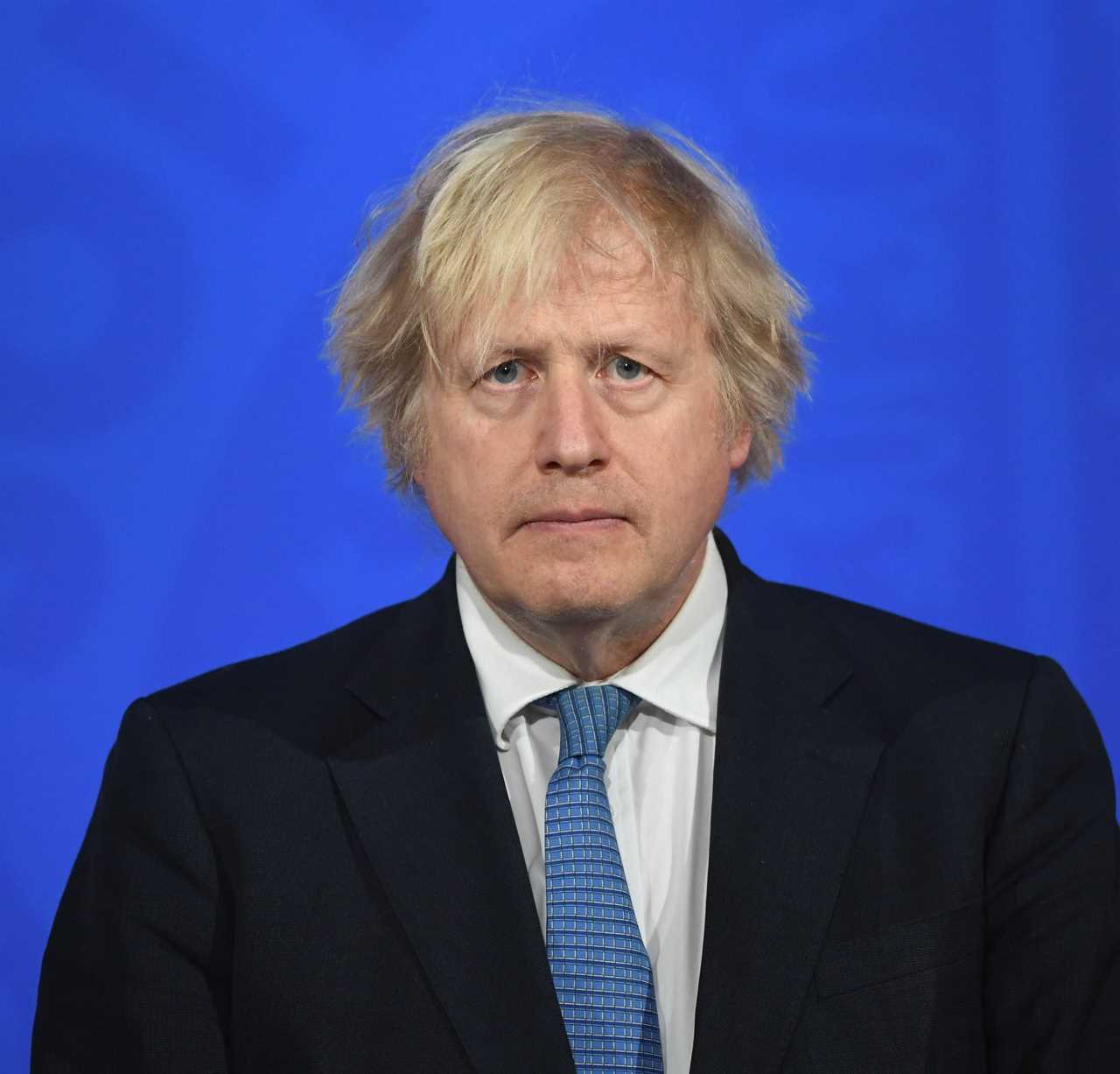 Boris Johnson vows to look at slashing cost of Covid tests in boost for foreign summer holidays