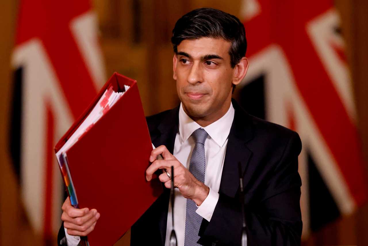 Rishi Sunak facing calls to axe the tax on Covid tests before return of foreign holidays