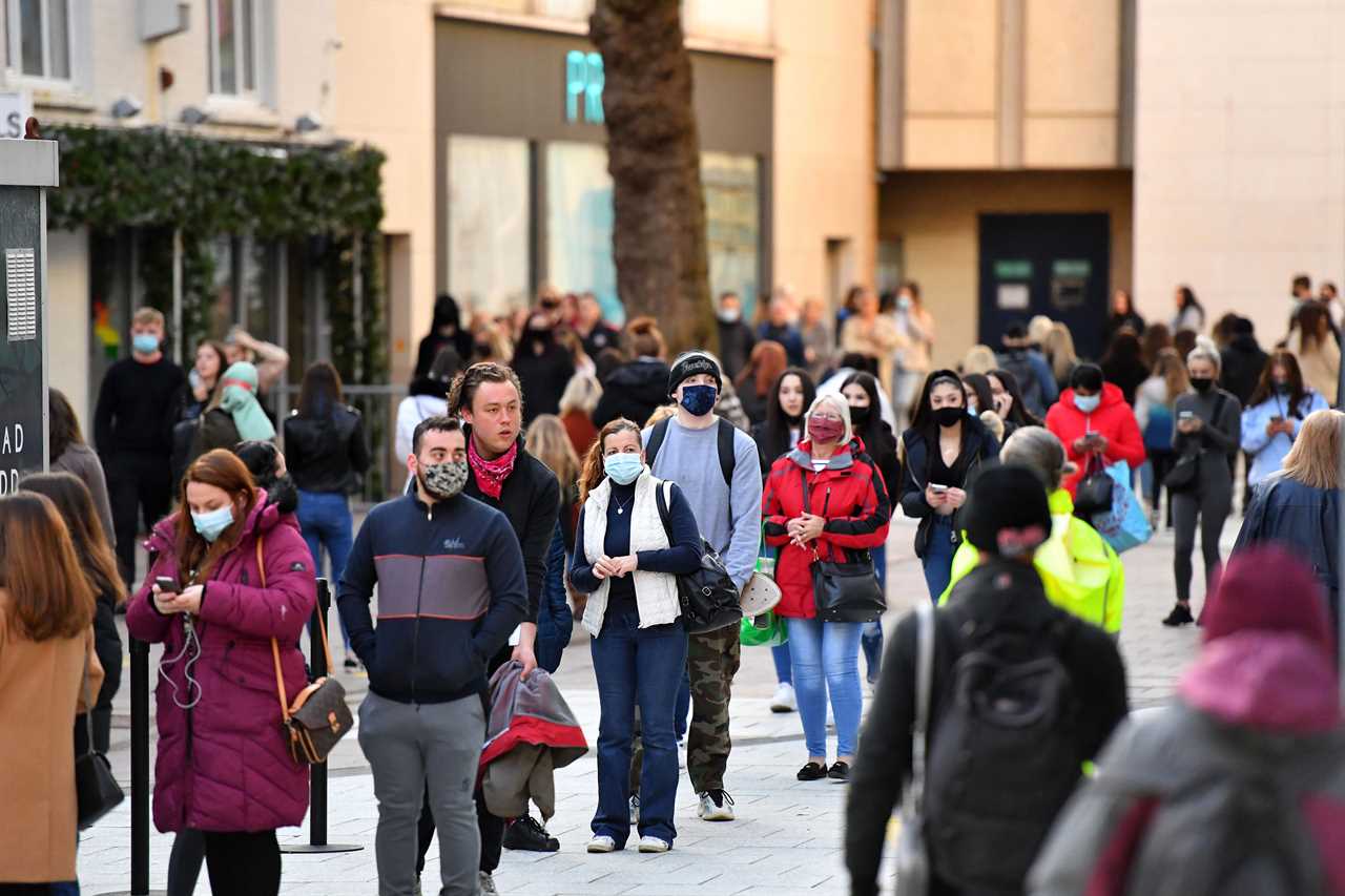 New ‘shop out to help out’ £10 off voucher scheme would boost high street as shops reopen, experts say