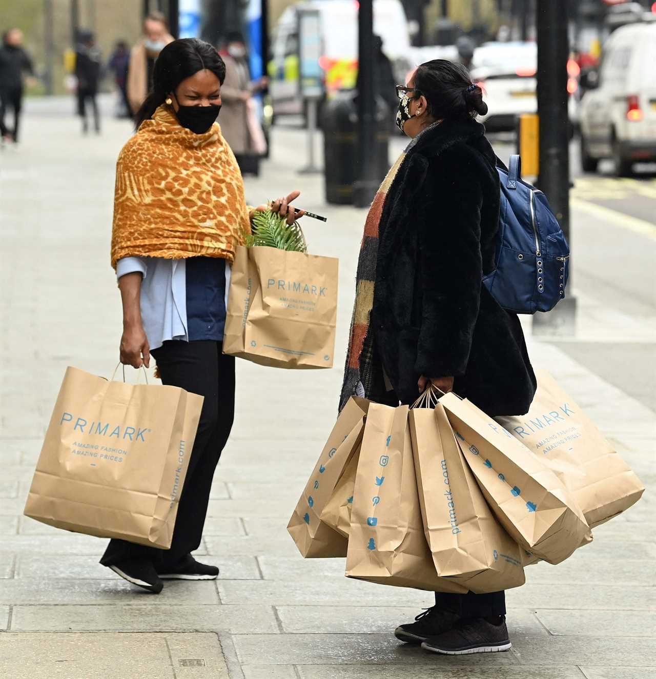 New ‘shop out to help out’ £10 off voucher scheme would boost high street as shops reopen, experts say