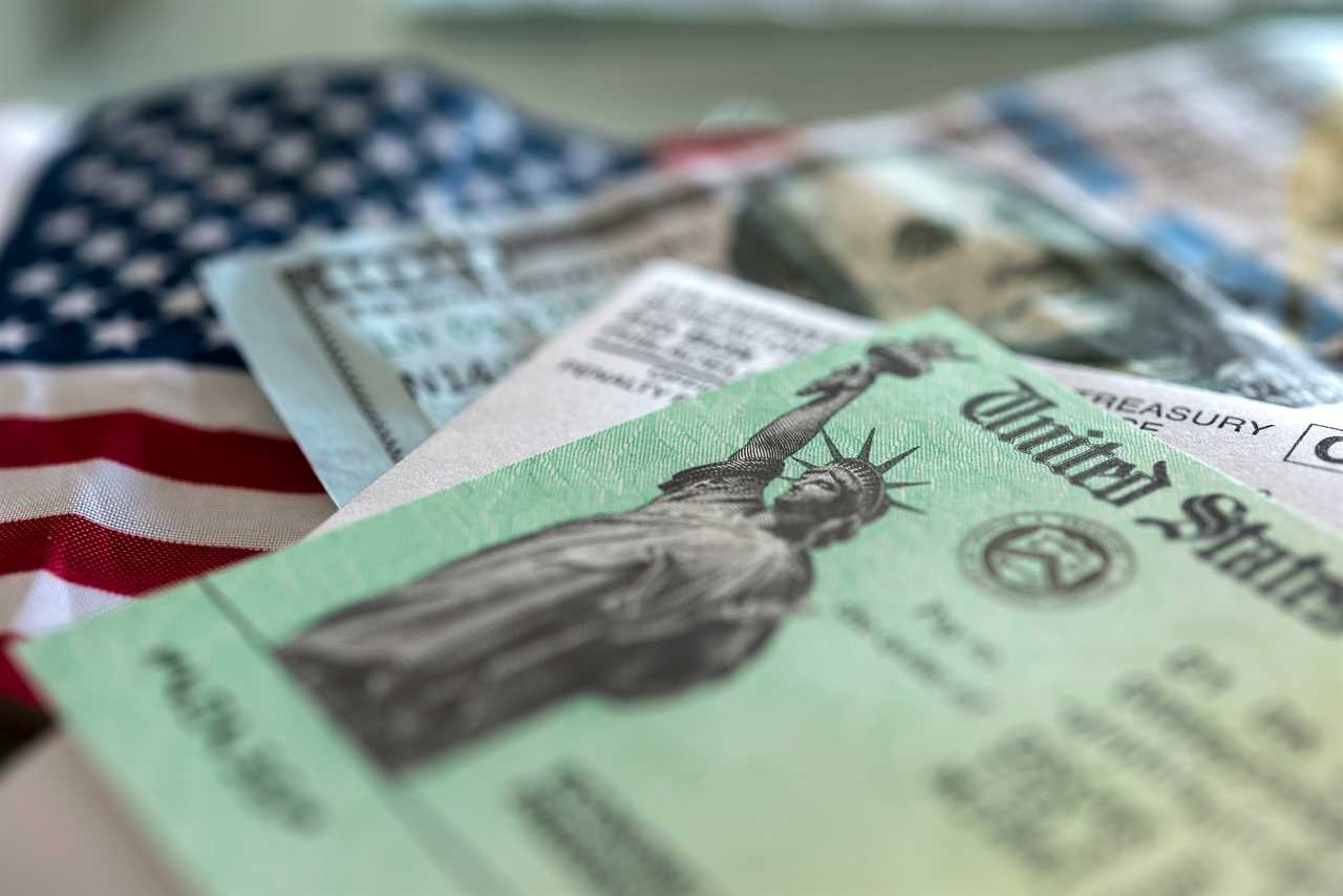 California stimulus checks – $600 relief payment rolls out to residents in a MONTH if they filed tax returns by March 1