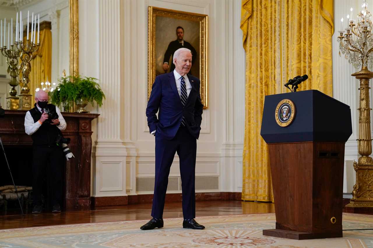 Biden mistakenly says ‘saloon’ when talking about hair salons – before correcting himself in latest gaffe
