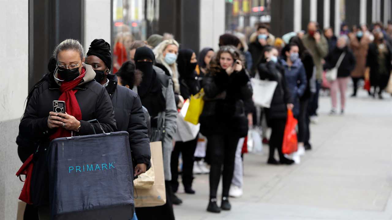 ‘Shameless’ Primark customers strip off on shop floor to try on clothes as changing rooms closed under Covid rules