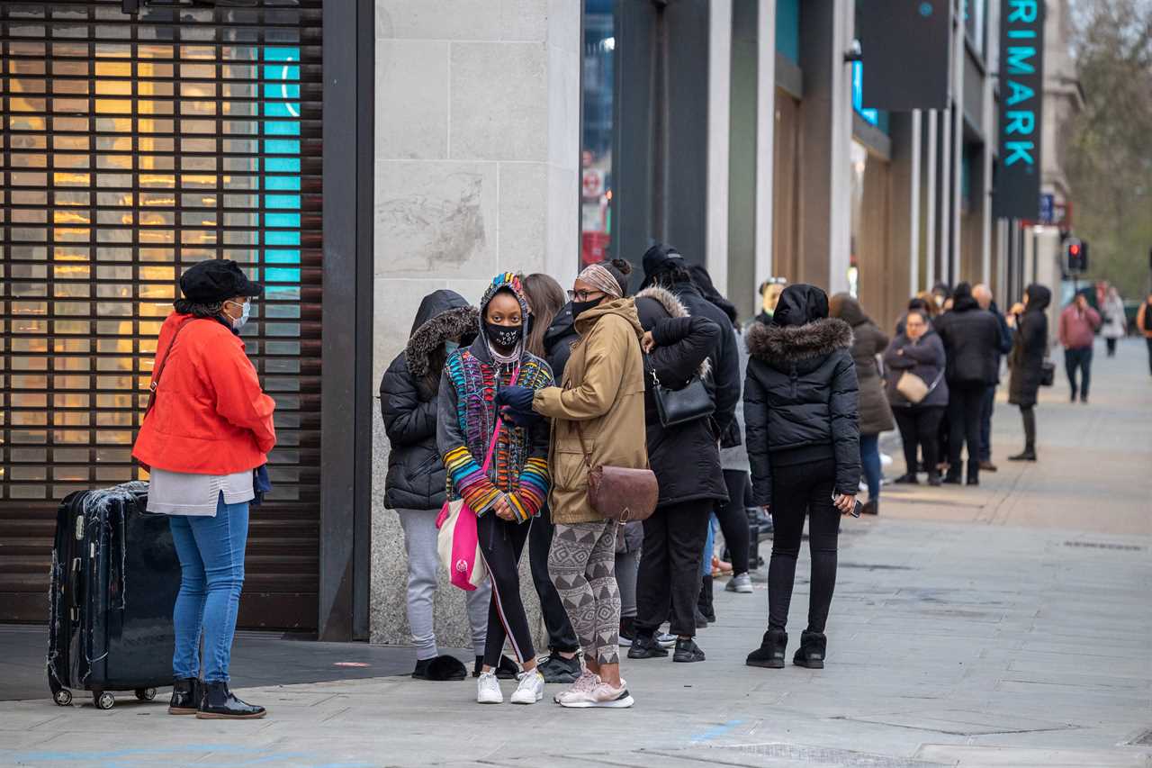 ‘Shameless’ Primark customers strip off on shop floor to try on clothes as changing rooms closed under Covid rules