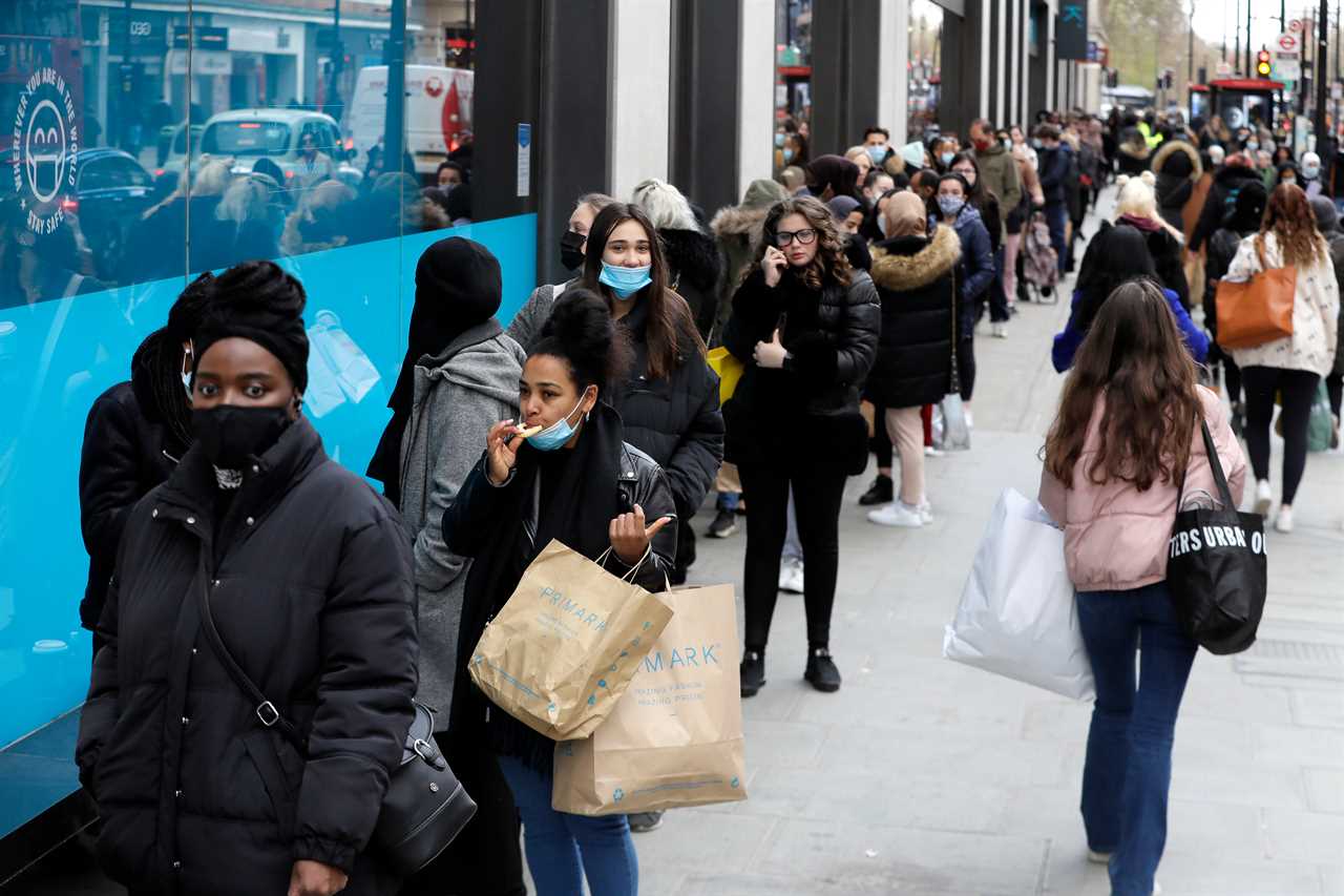 ‘Shameless’ Primark customers strip off on shop floor to try on clothes as changing rooms closed under Covid rules