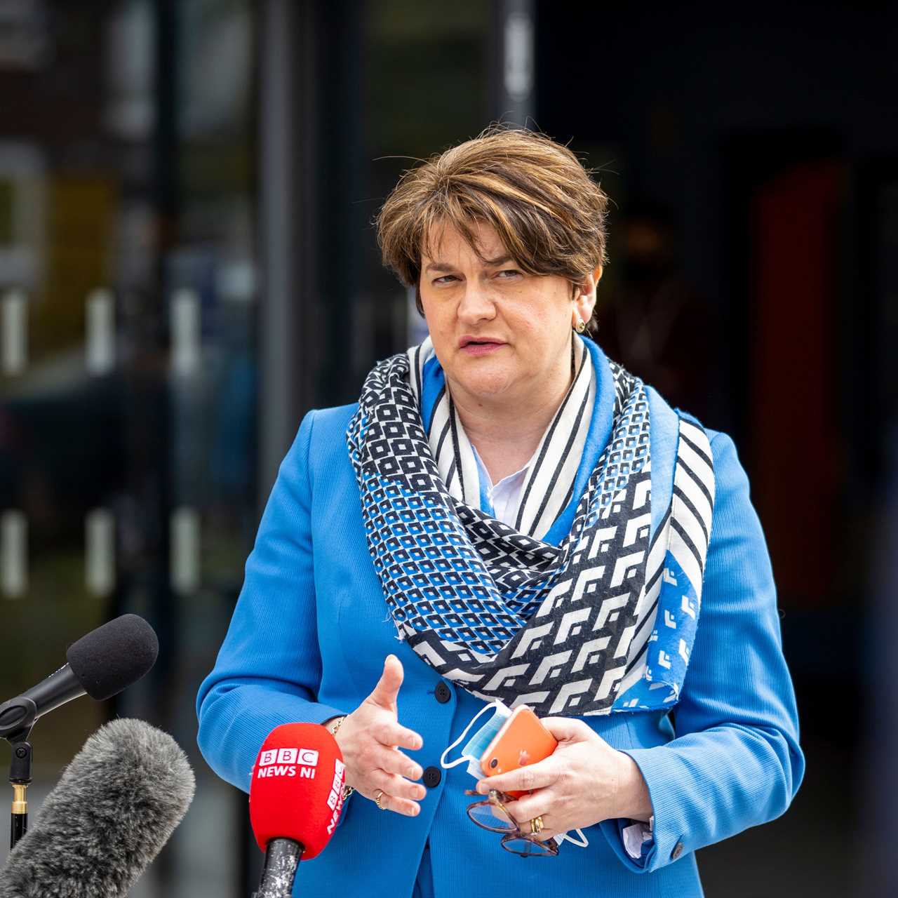 DUP leader Arlene Foster is under threat of being ousted as members of her party are being asked to sign a letter of no confidence